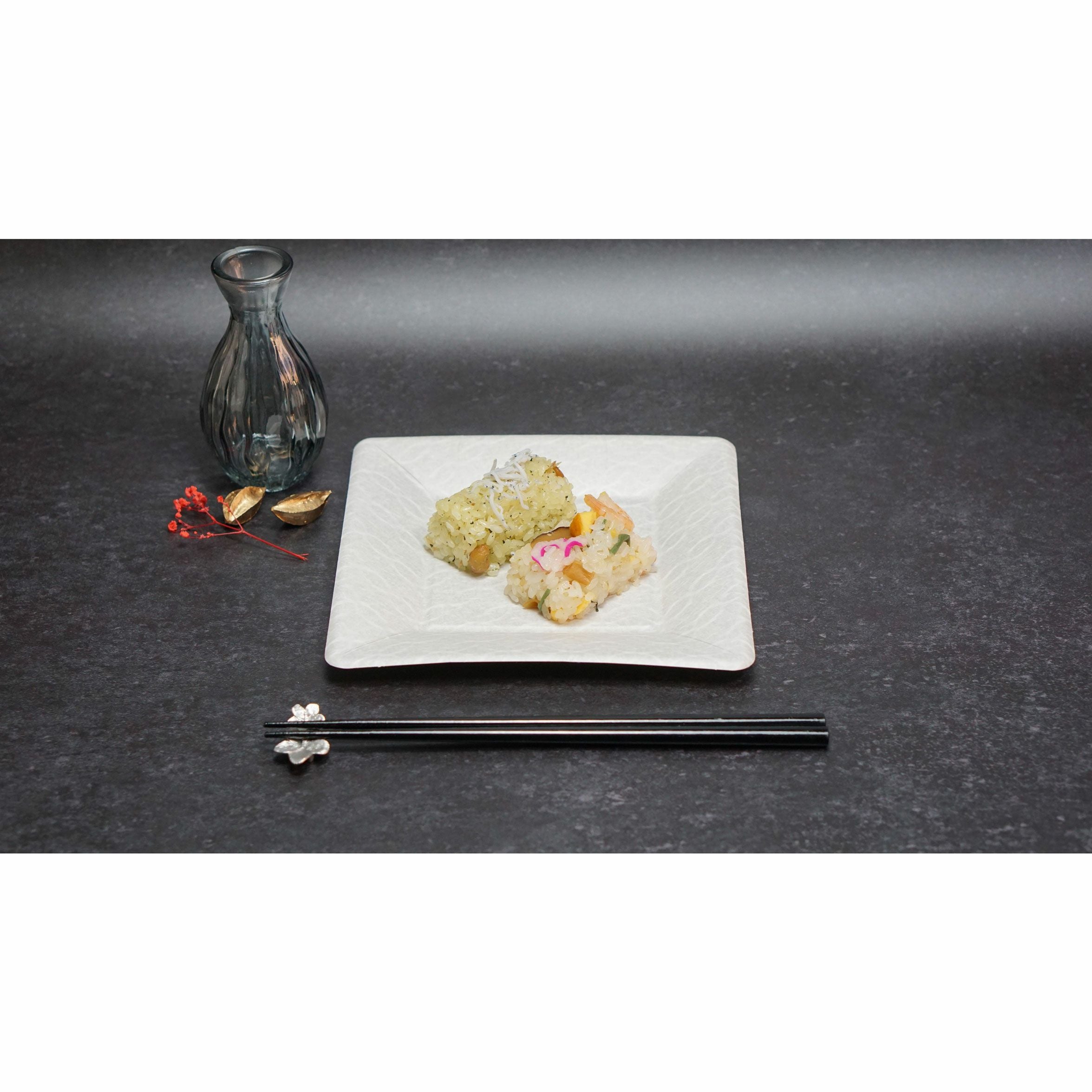 紙皿 落水 角18cm紙皿(ぎんねず) 600入 | 食品包材｜食材の通販なら